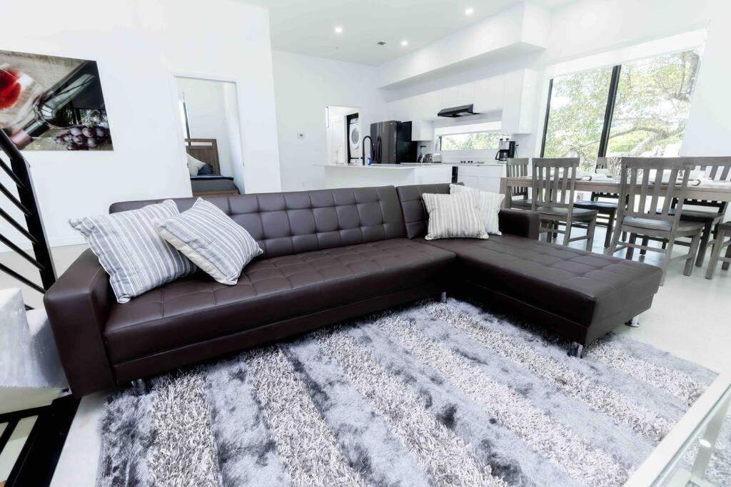 Huge 4 Bedroom Townhouse W/ Private Rooftop & Bbq Miami Exterior photo