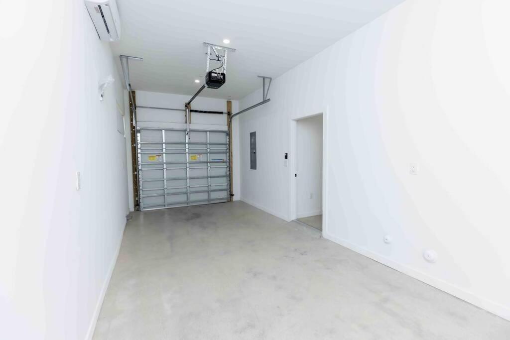 Huge 4 Bedroom Townhouse W/ Private Rooftop & Bbq Miami Exterior photo